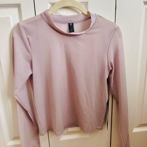 Sheer noli crop too
